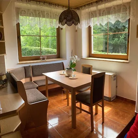 아파트 Apartma Doubek